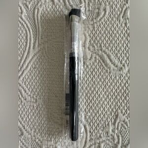 MAC Cosmetics Black Makeup Brush